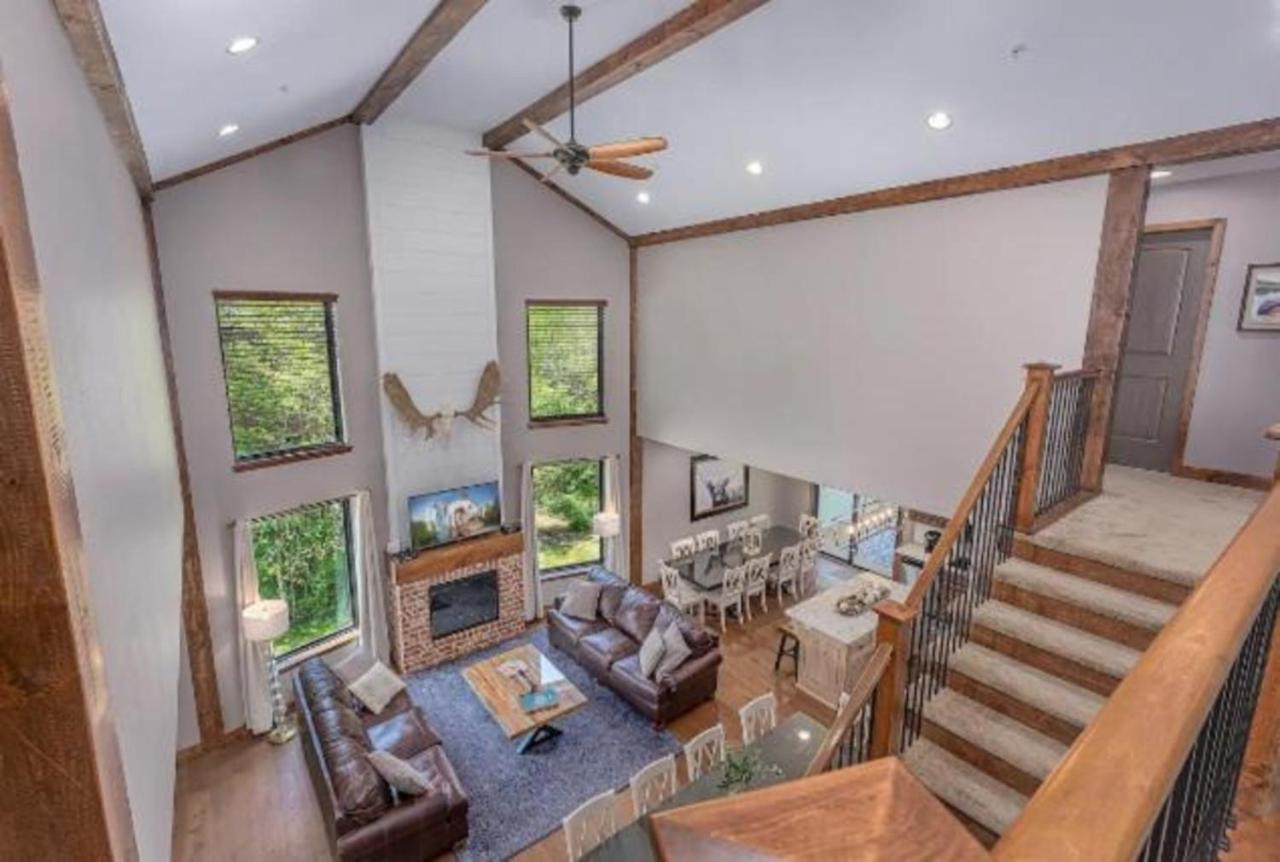 Premier Retreat With Hot Tub, Theater & Pool Table Villa Hollister Eksteriør billede
