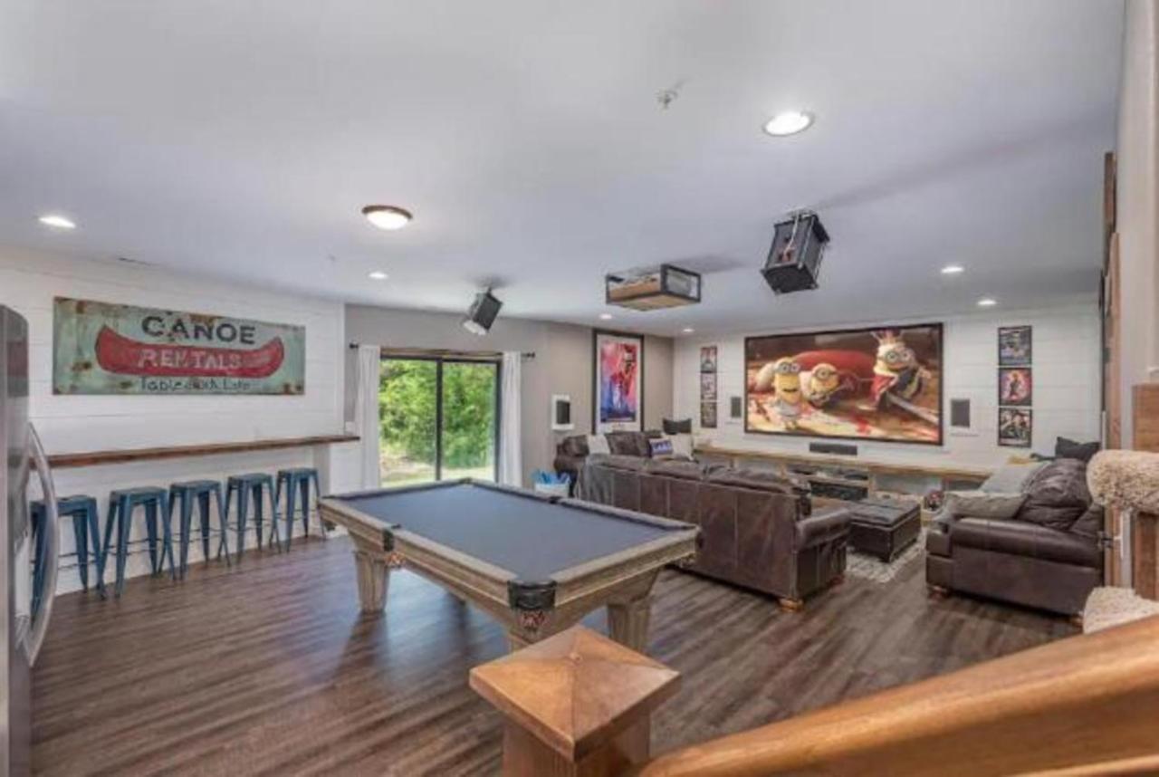 Premier Retreat With Hot Tub, Theater & Pool Table Villa Hollister Eksteriør billede