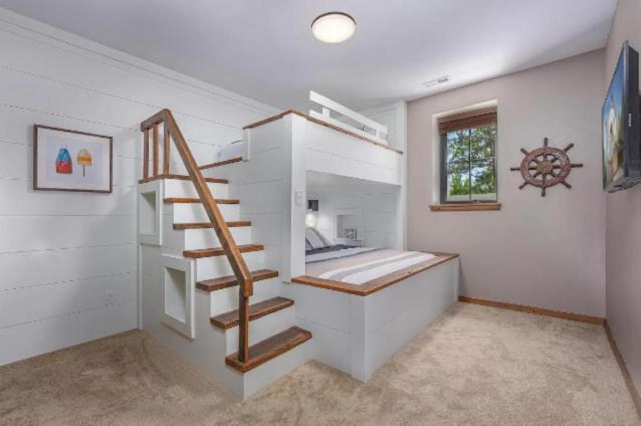 Premier Retreat With Hot Tub, Theater & Pool Table Villa Hollister Eksteriør billede